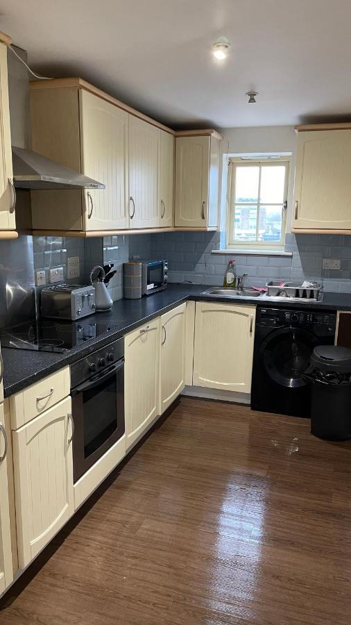 Two Bedroom Flat Town Centre Colchester Kültér fotó